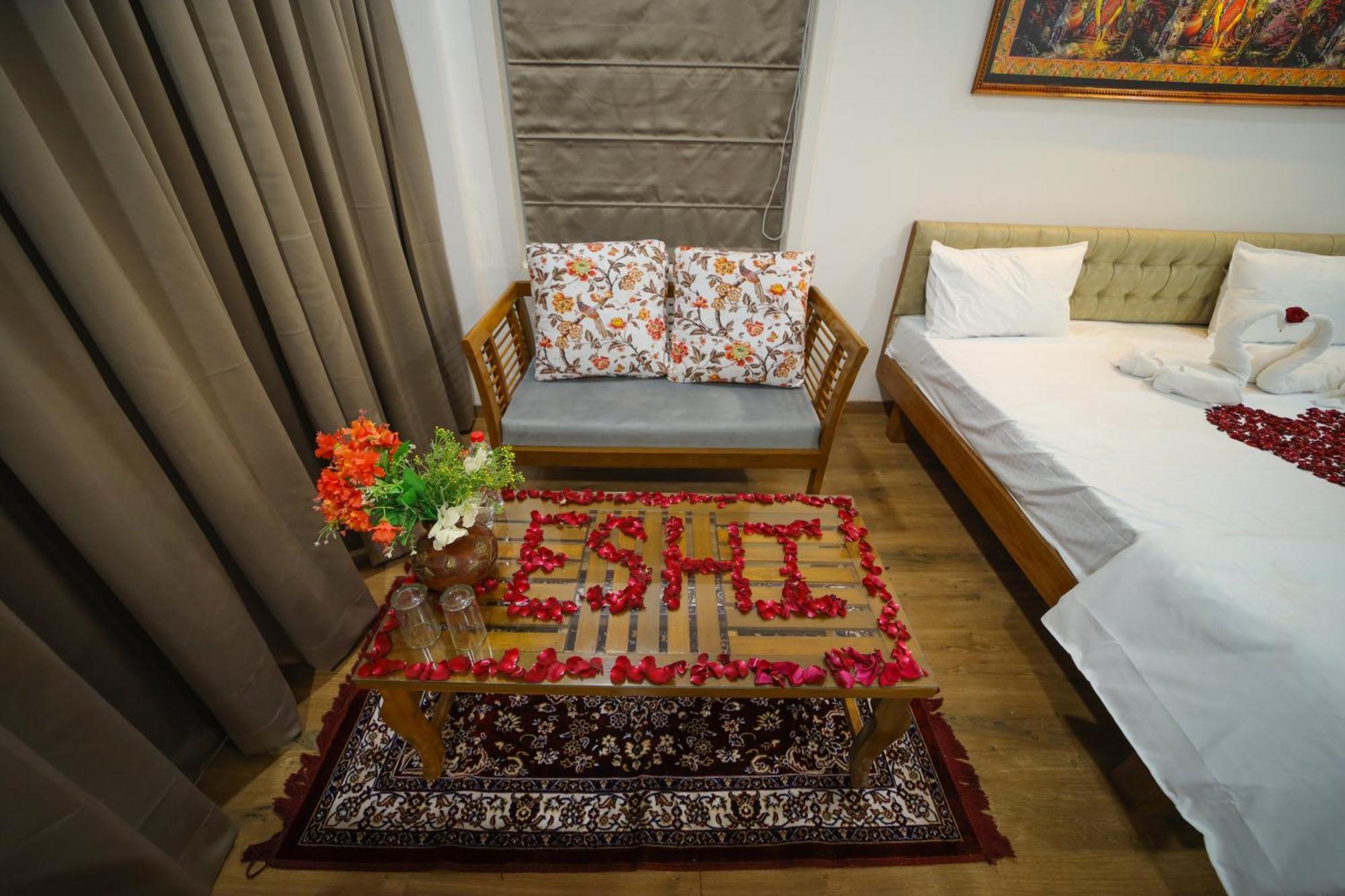 Eshi Resorts And Restaurant - Bhimashankars Jungle Luxury Resort Taleghar Zewnętrze zdjęcie
